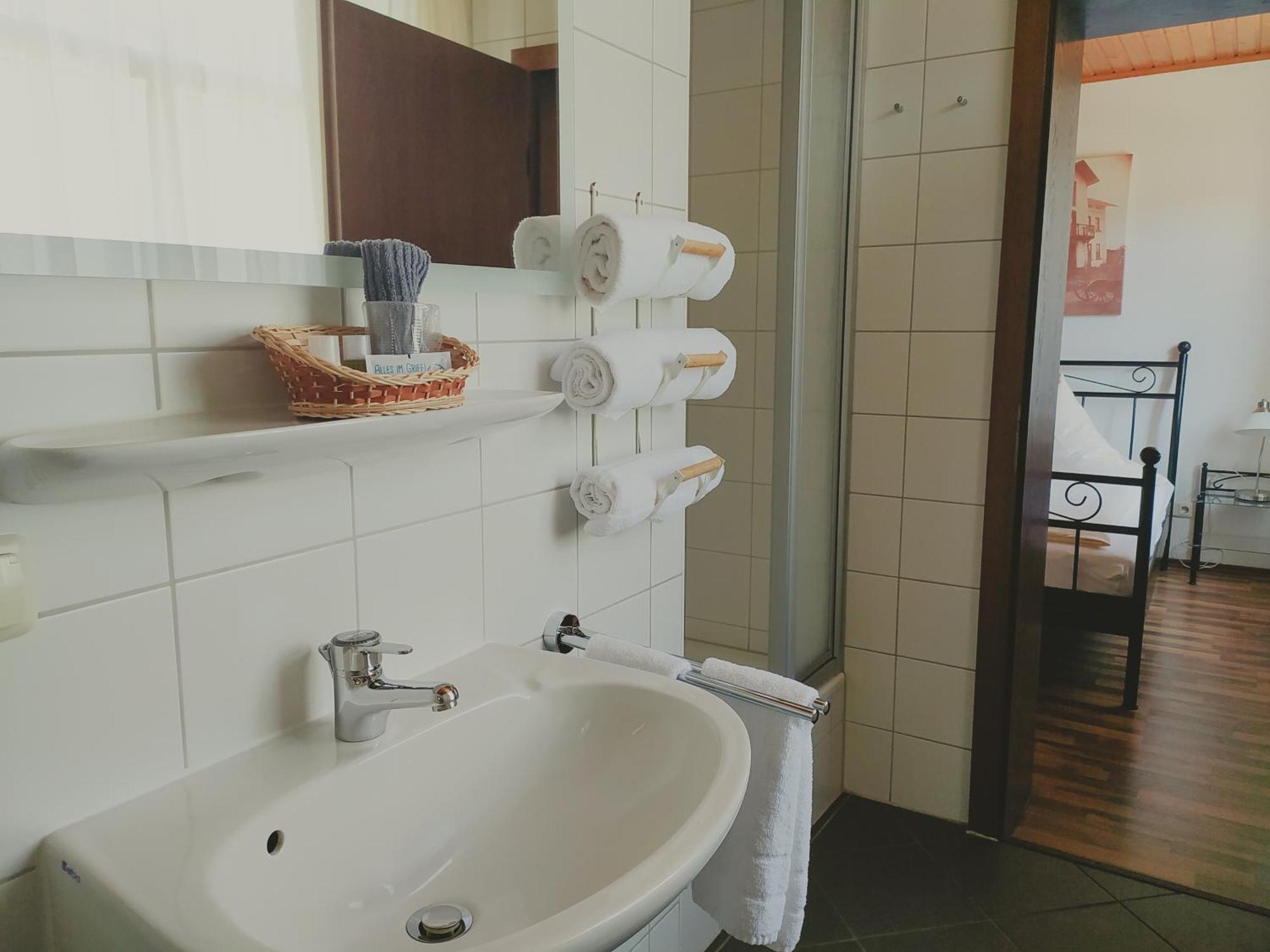Dorfschaenke Deggendorf Hotel & Apartmenthaus & Biergarten, E-Bike-Verleih Kostenlos Room photo